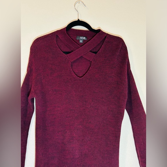 28.a.n.a Women’s Purple/Brown V-Neck Long Sleeve Sweater Size XS - Picture 8 of 9